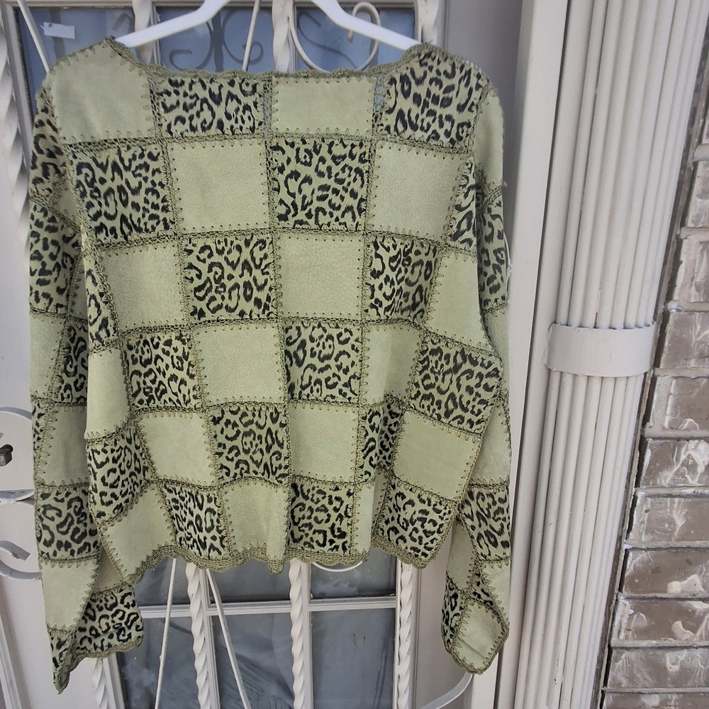 Leather Patchwork Blazer Solid Green & Animal Pri… - image 6